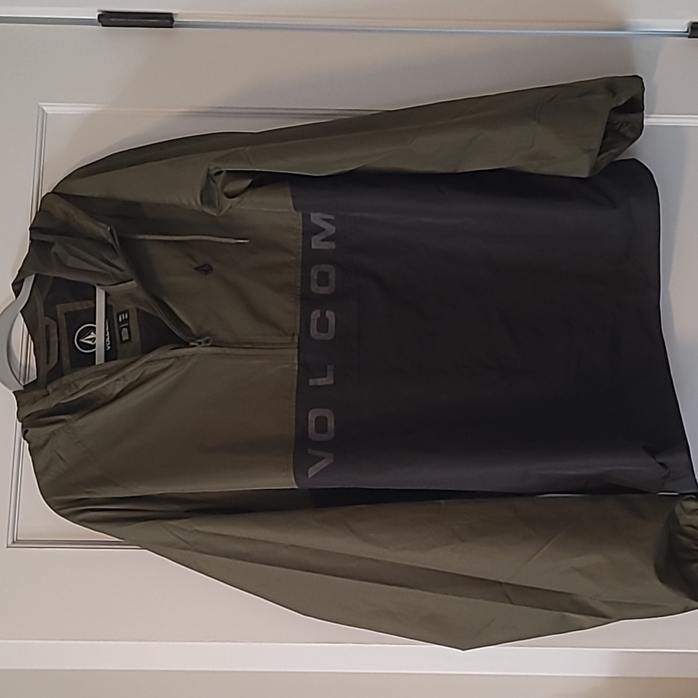 Volcom Windbreaker